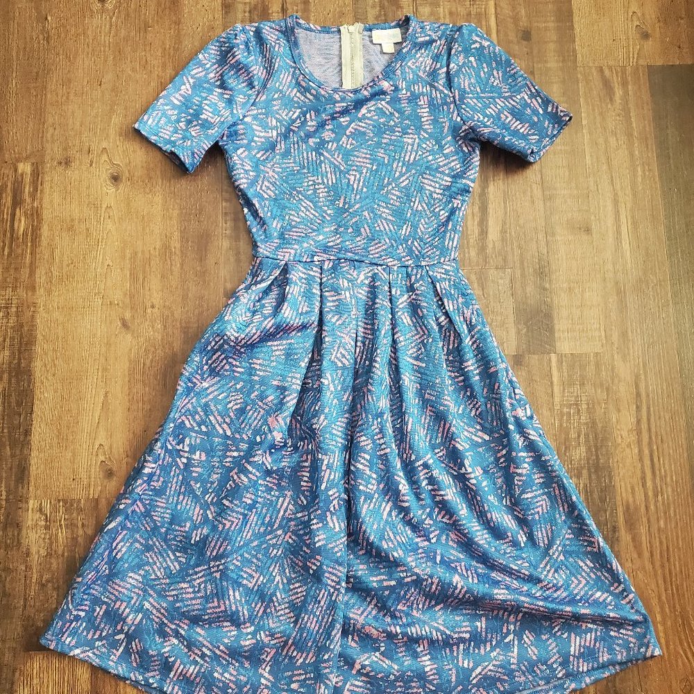 Lularoe Amelia Dress